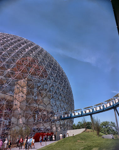 Le très remarqué pavillon des États-Unis à l'Exposition universelle de Montréal en 1967