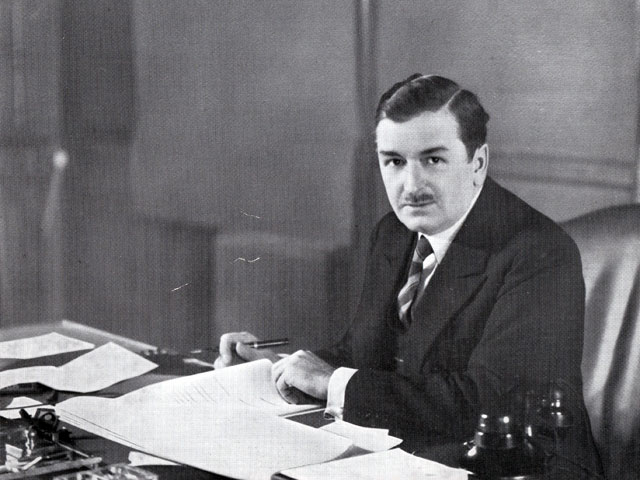 Photo officielle du premier ministre Maurice Duplessis lors de son premier mandat en 1936