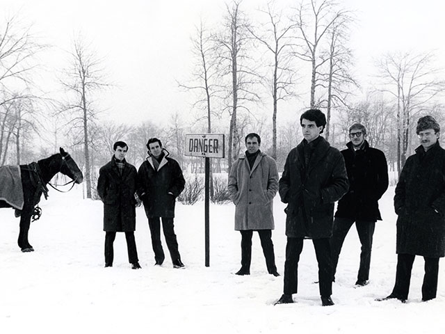 groupe des écrivains de Parti pris : André Major, Gérald Godin, Claude Jasmin, Jacques Renaud, Laurent Girouard et Paul Chamberland