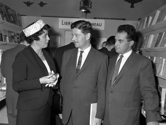 Paul Gérin-Lajoie lors d'un événement littéraire en 1960